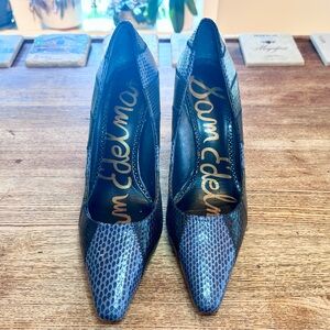 Sam Edelman Blue Stiletto Heels with Textured Finish